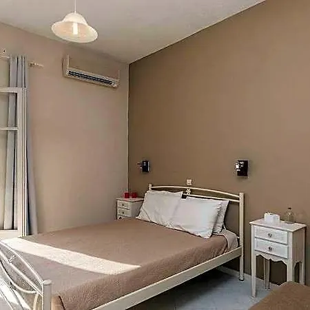 With Adult And Childrens Pool And Sea View - Pelekas