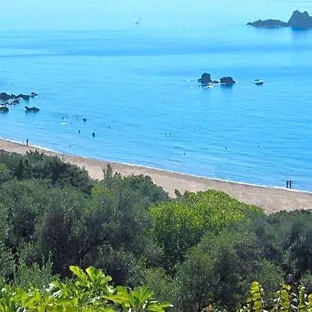 With Adult And Childrens Pool And Sea View - Pelekas Corfu (city)